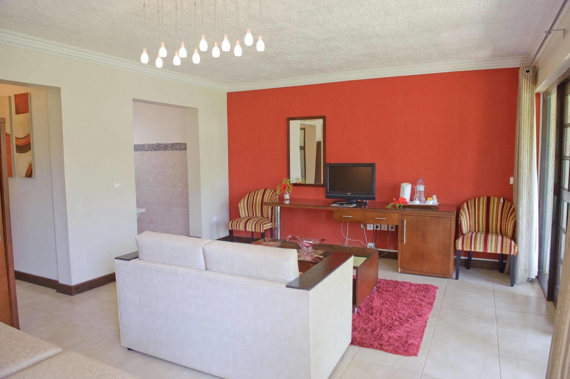 Hotel Omali São Tomé Extérieur photo