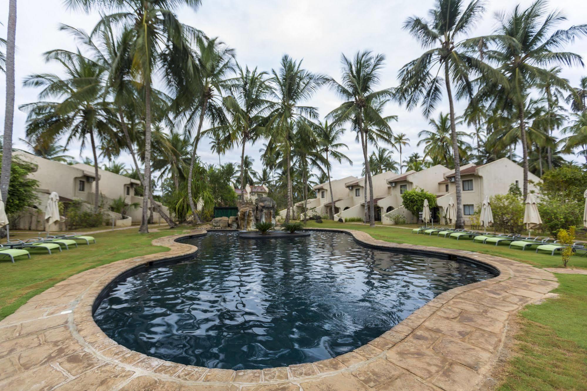 Hotel Omali São Tomé Extérieur photo